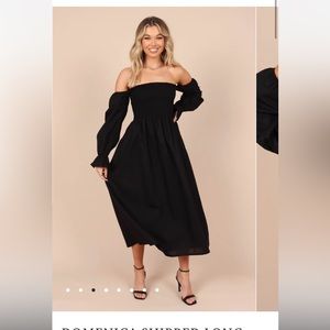 Petal & Pup DOMENICA SHIRRED LONG SLEEVE MIDI DRESS - BLACK